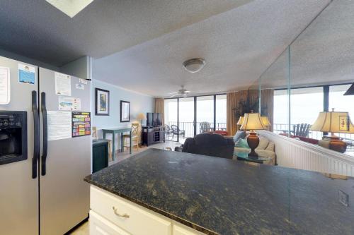 Apartamento Lei Lana Condos