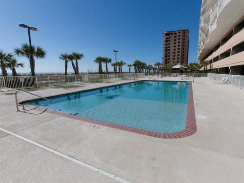 Apartamento Regency Isle 911