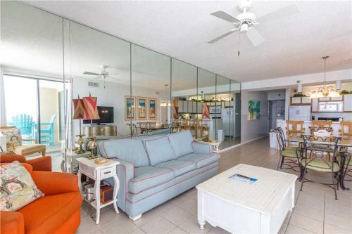 Apartamento Romar Place 1102