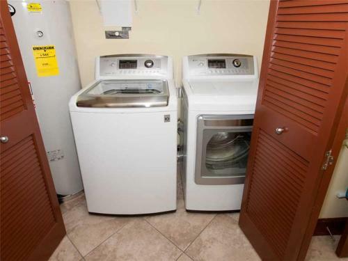 Apartamento Phoenix West II 1004