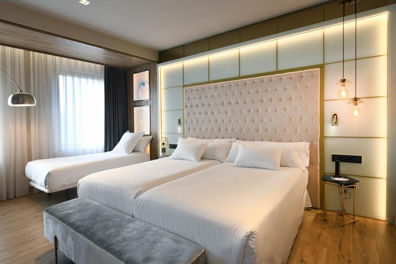 Hotel Barcel� Ourense