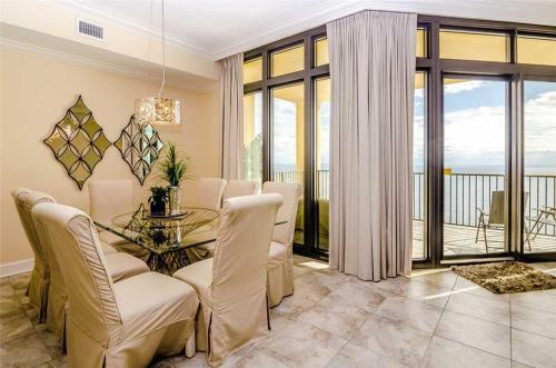 Apartamento Phoenix West II 2407