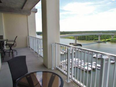 Wharf 914 Apartment