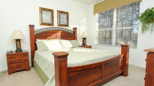 Comrow Hearth 7728