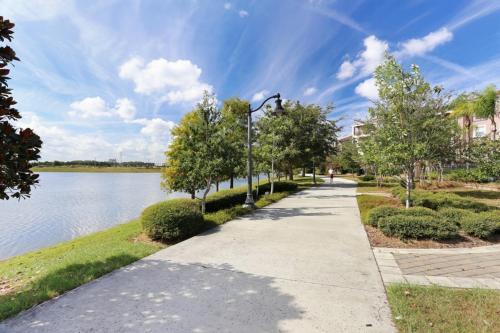 Cayview Three-bedroom Apartment 229