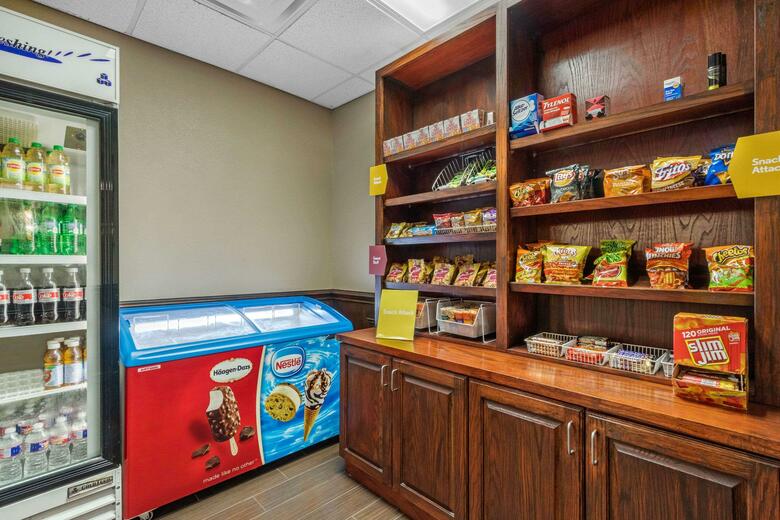 Hotel Comfort Suites Central