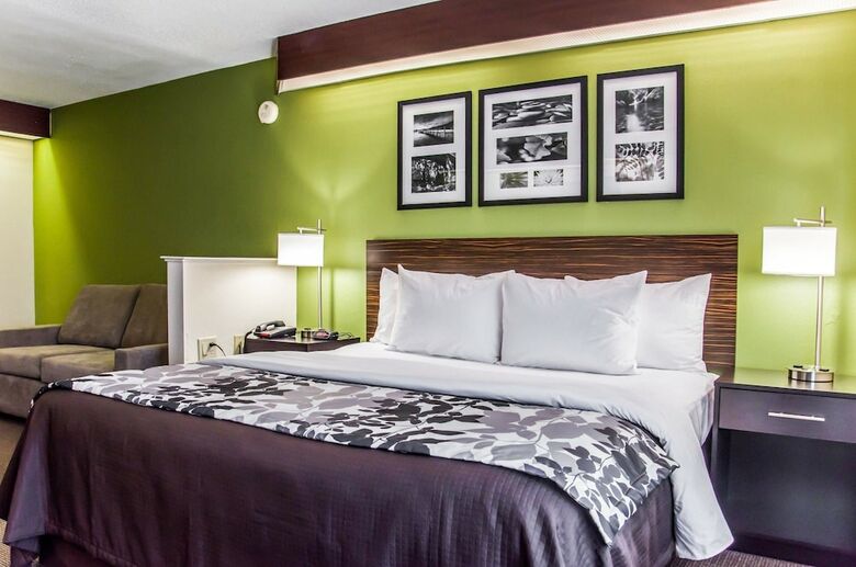 Hotel Sleep Inn Billy Graham Parkway