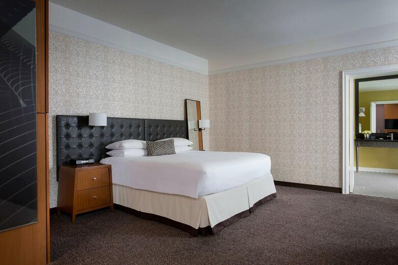 Hotel Sax Chicago