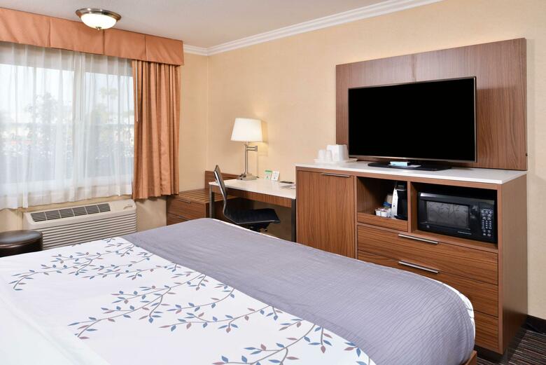 Best Western Airpark Hotel