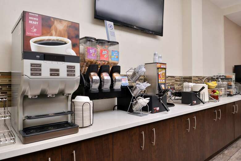 Best Western Airpark Hotel