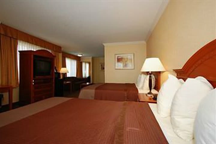 Best Western Airpark Hotel