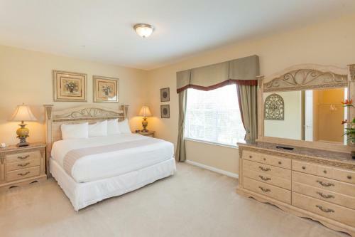 Shoreway Loop L 1005-three Bedroom Apartment