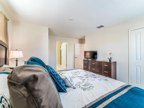 Villa Brier Rose Townhome 4801