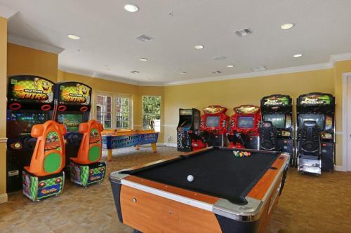 Coolbreeze Dr | 4003-three Bedroom Townhome
