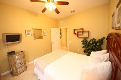 Cayview Ave L 3005-three Bedroom Apartment