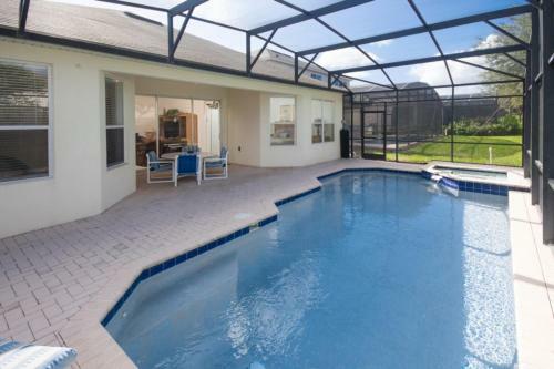 Enchanted Windsor Hills Villa - Five Bedroom Home