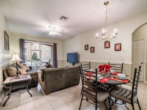 Windsor Hills Gold - 200 Condo