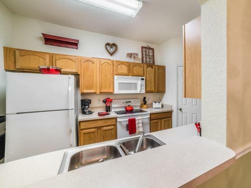 Windsor Hills Gold - 200 Condo