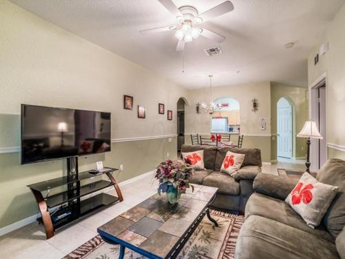 Windsor Hills Gold - 200 Condo