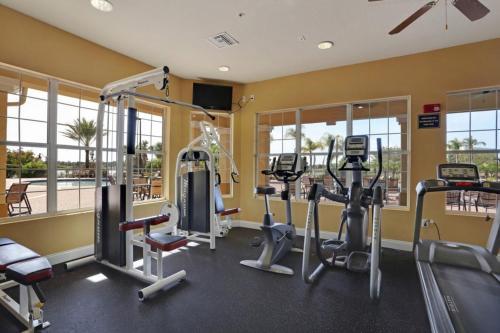 Shoreway Three-bedroom Apartment 225