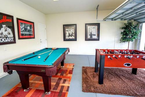 Luxury 6bd Villa Pool/hot Tub/game