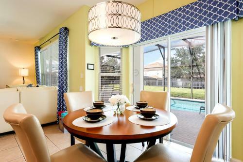 Luxury 6bd Villa Pool/hot Tub/game