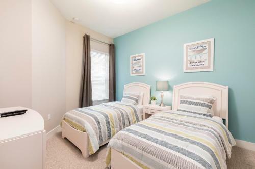 Summerville Resort Four Bedroom Townhome Sv110