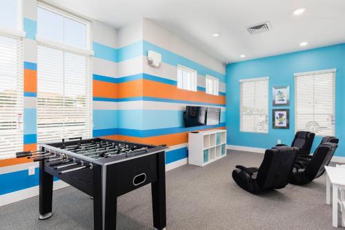 Summerville Resort Five Bedroom Townhome Sv107