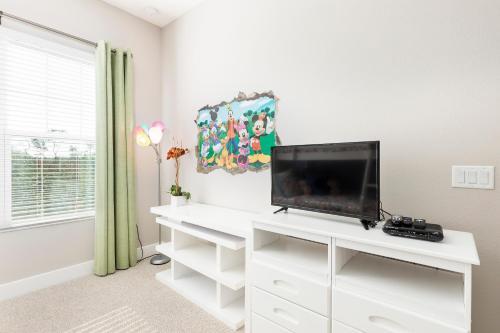 Summerville Resort Five Bedroom Townhome Sv107
