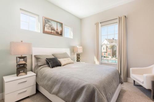 Summerville Resort Five Bedroom Townhome Sv107