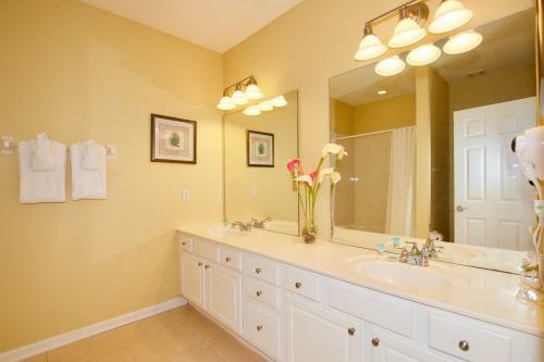 Apartamento Cayview Avenue Condo #3112