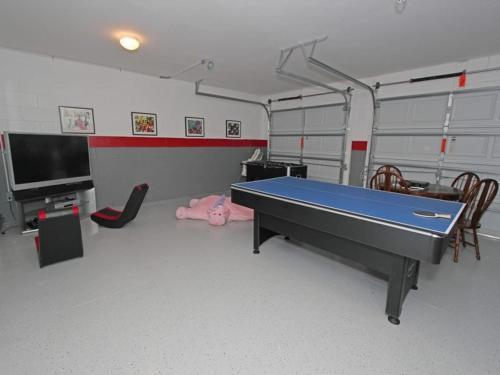 Dinville Retreat 2653