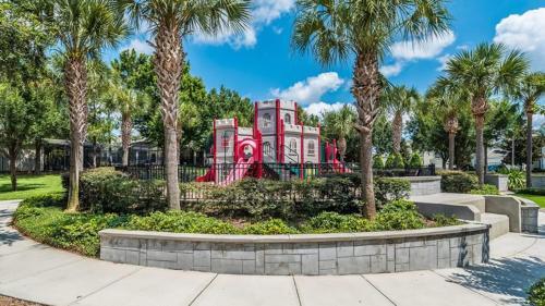 Comrow Dwelling 7738
