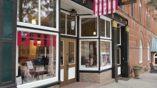 Hotel Ouray - For 10 Years Old And Over