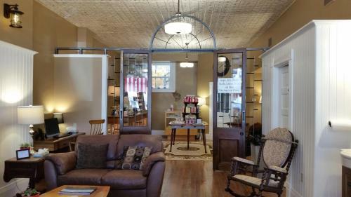 Hotel Ouray - For 10 Years Old And Over