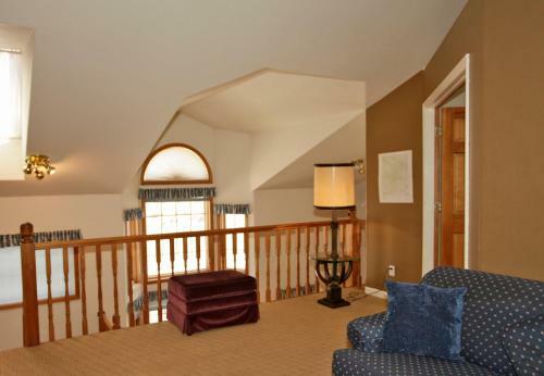 16 Storm Peak Townhouse