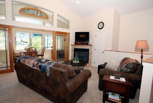 Peregrine Point 106 Townhouse