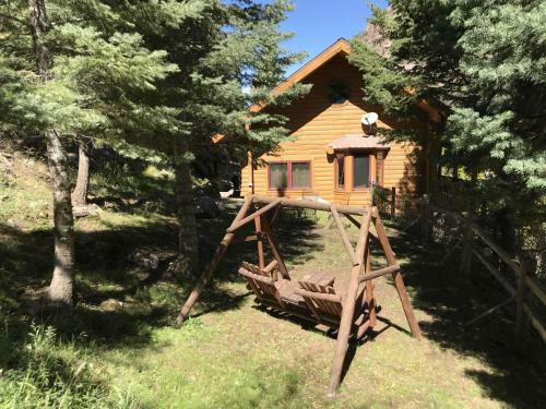 Kendall 444 Cabin