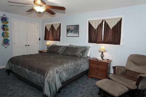 230 Sheol Street Home