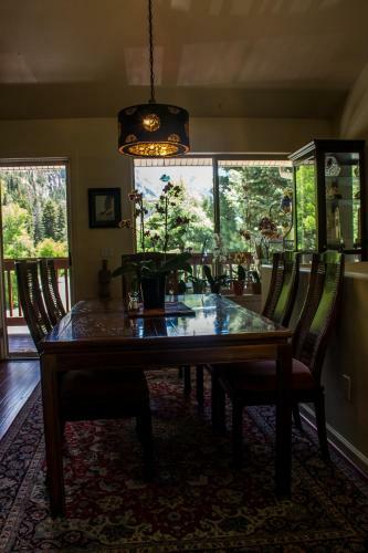 Bridal Veil Bed And Breakfast