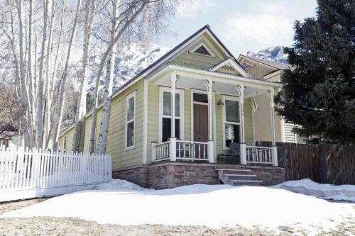 Crimson Cliffs - Unit 22 Home