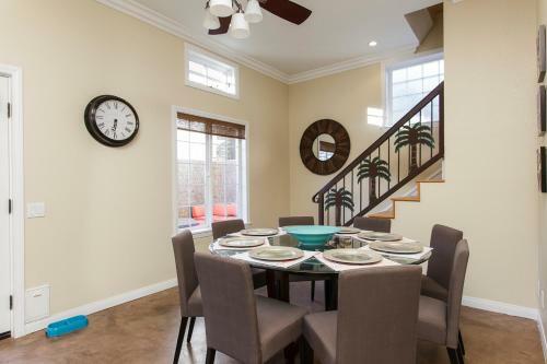 141o - 713486 Silver Strand Haven
