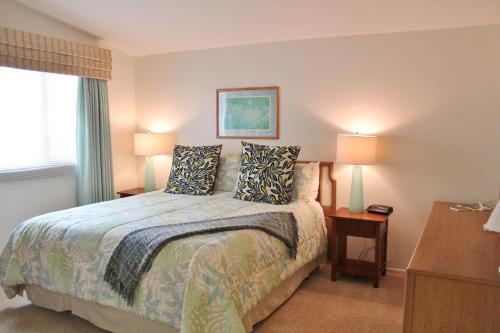 1235c - 491349 Capri Beach Retreat