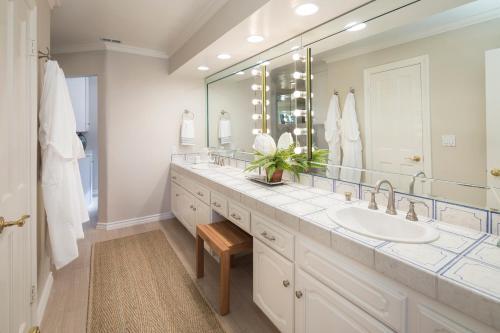 4035r - 751146 Marina Mansion
