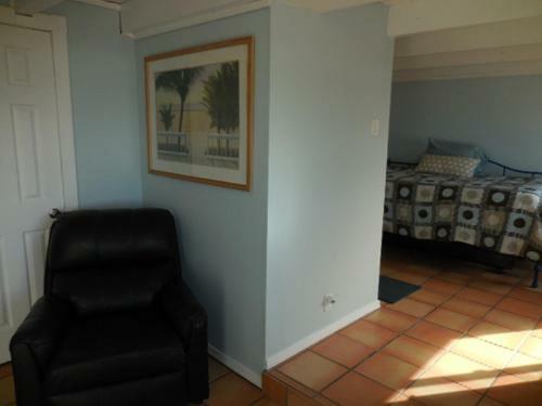 1505o - 657639 Silverstrand Beach