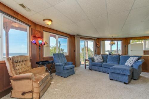 Carousel House In Pacific City