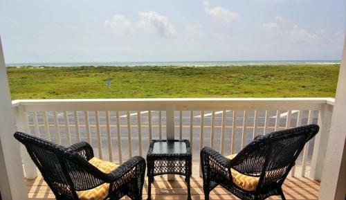 Rincon-15230 Three-bedroom Holiday Home