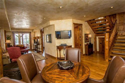 Pagosa Cool Pines Home