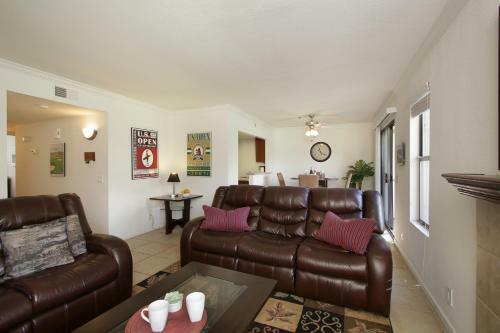 Apartamento Palm Lake Luxury Condo