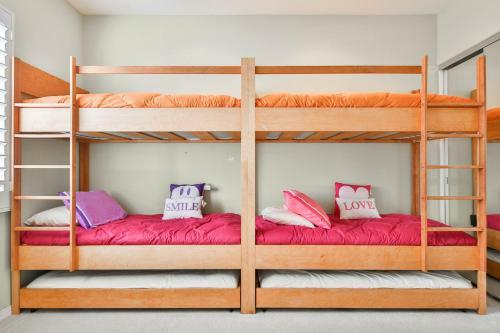 74192 Via Pellestrina Home